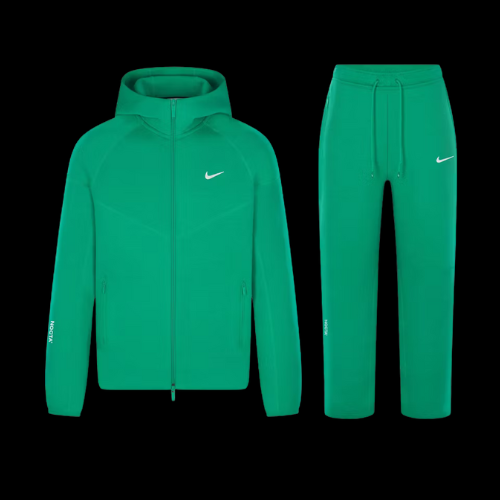 <p><strong>Trainers</strong></p>